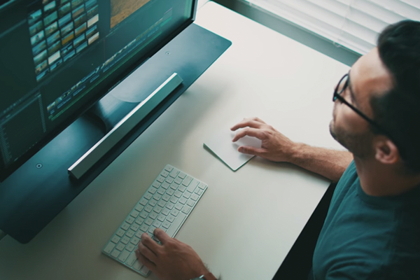 The Minimalist Workspace