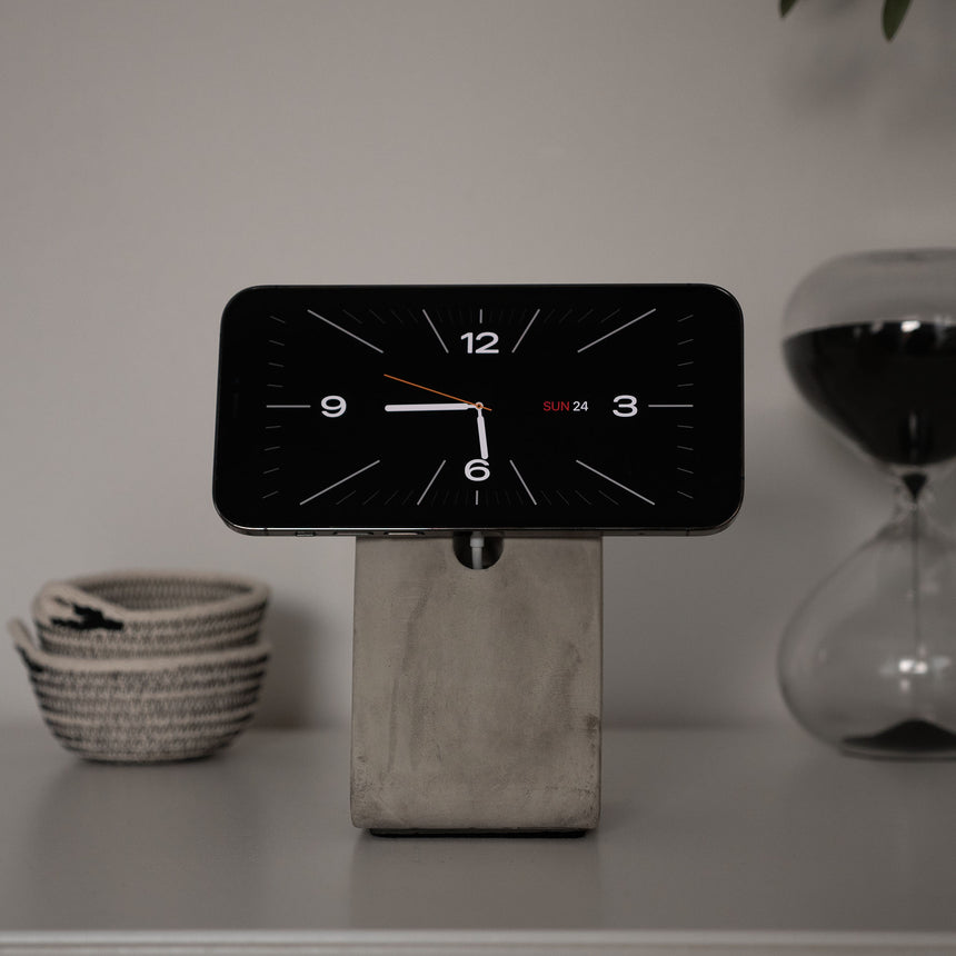 ARTIFOX Monument iPhone Stand - Natural