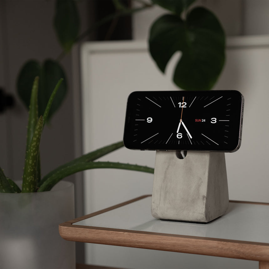 ARTIFOX Monument iPhone Stand - Natural