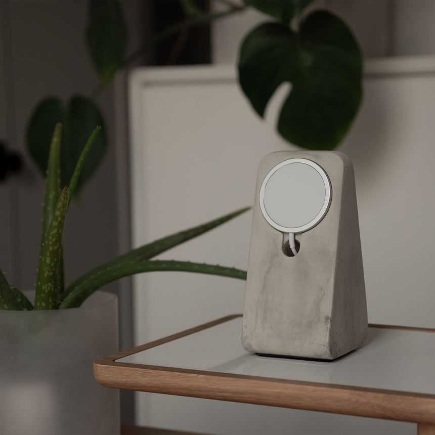 ARTIFOX Monument iPhone Stand - Natural