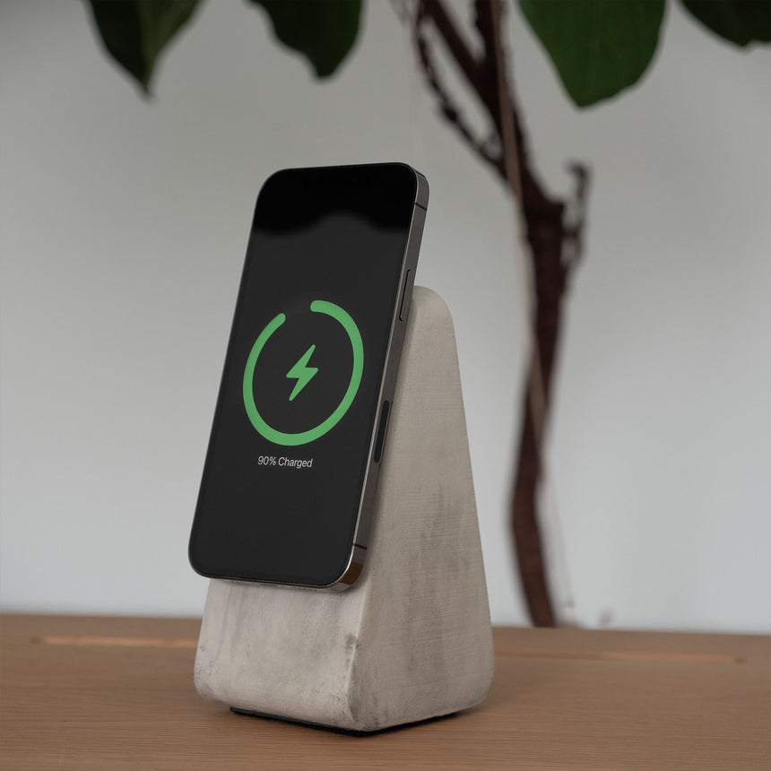 ARTIFOX Monument iPhone Stand - Natural