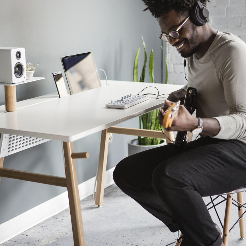 Modern Desk - Walnut – ARTIFOX